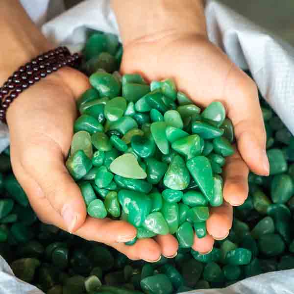 thạch anh vụn ngũ sắc