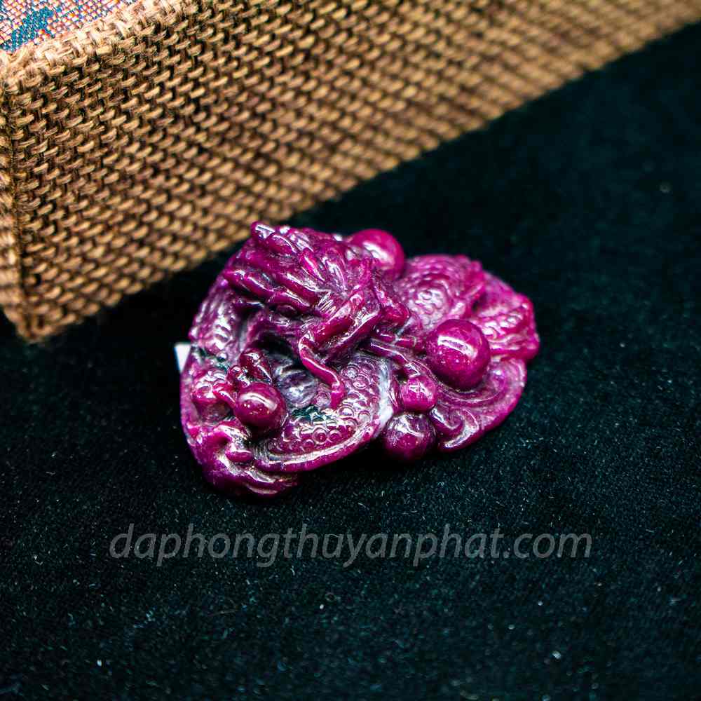 Mặt đá quý ruby hình rồng M2371 -30,6g