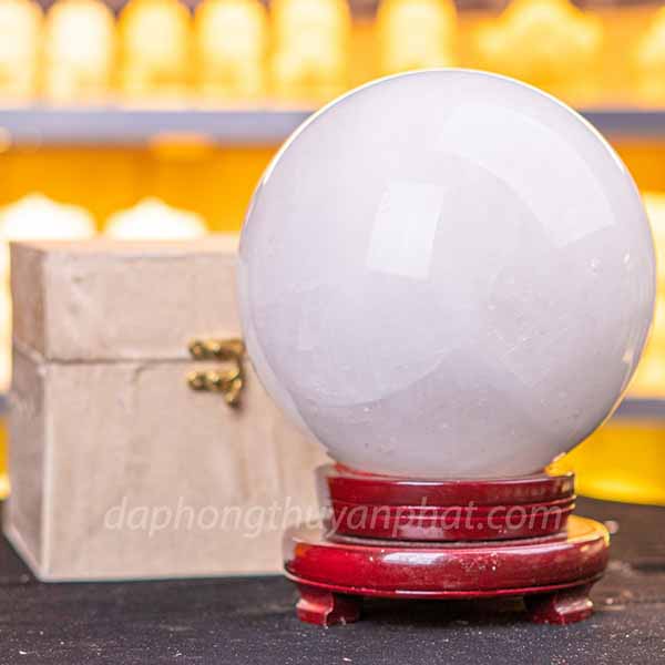 quả cầu đá phong thủy
