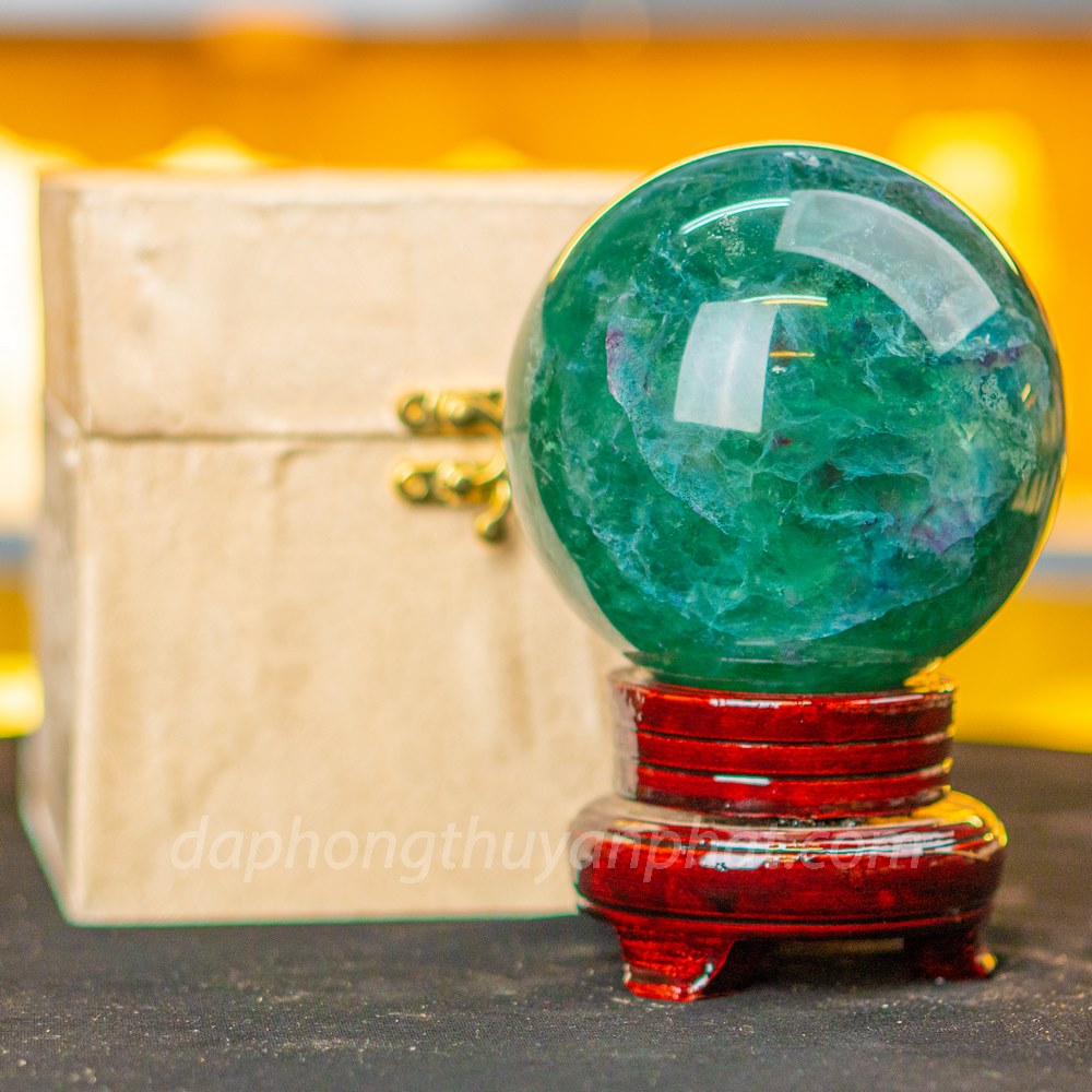 Ý nghĩa quả cầu phong thủy đá Flourite Xanh