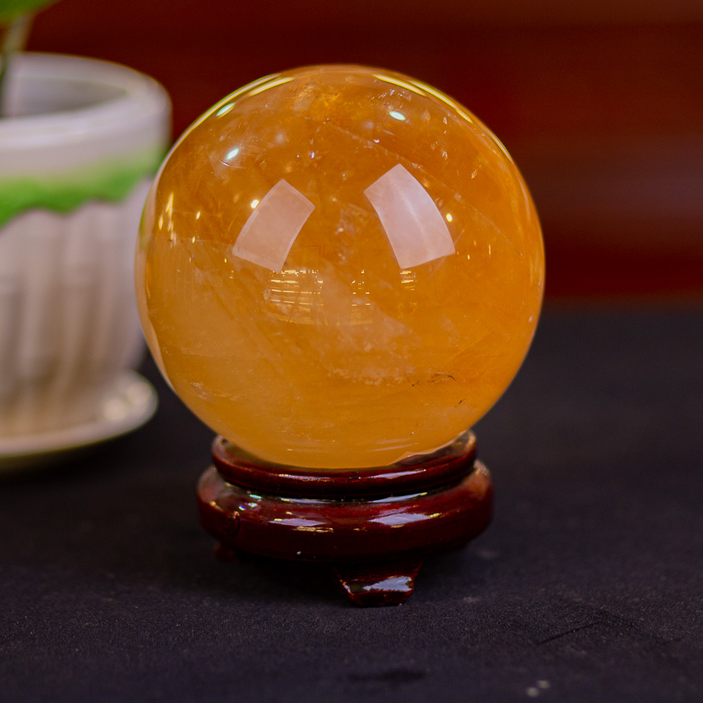 Quả Cầu Phong Thuỷ Canxit Vàng 1.67kg - M16605