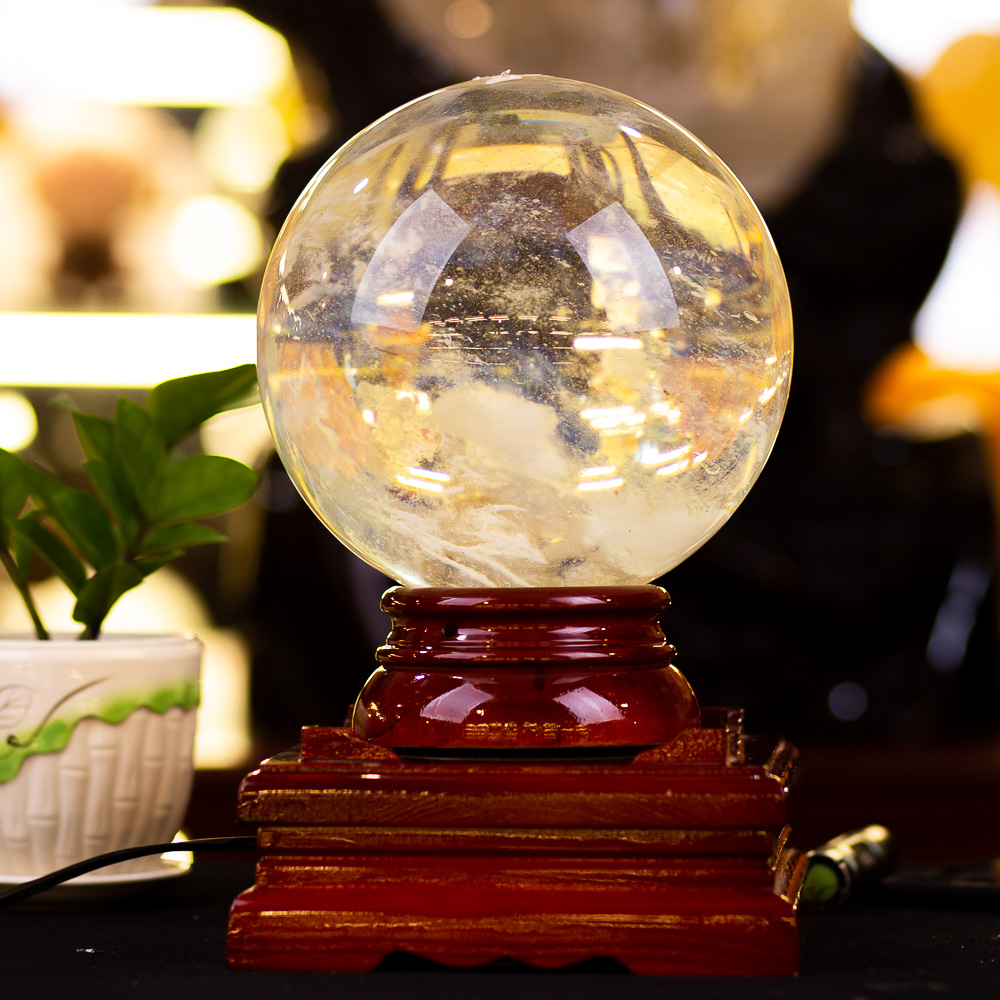 Quả Cầu Phong Thuỷ Đá Núi Lửa Vàng 8.6kg - M19225