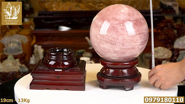 quả cầu thạch anh hồng có tác dụng gì