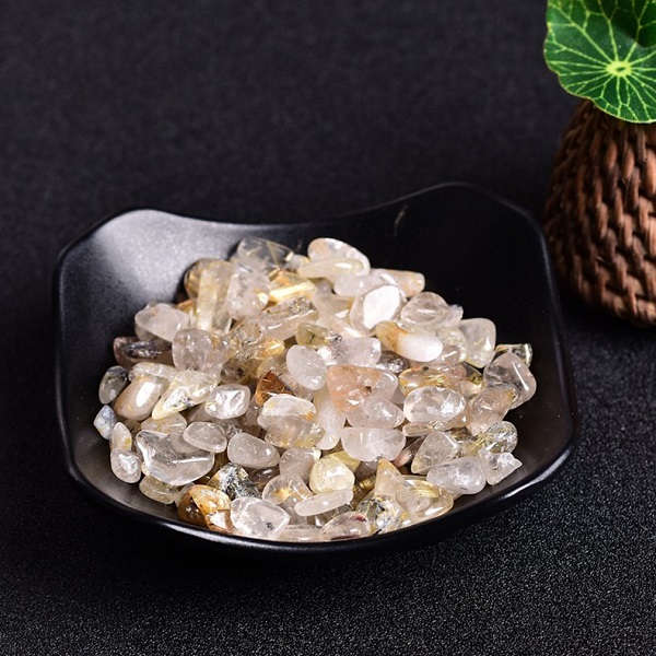 Thạch anh vụn tóc - viên đá mang năng lượng cao hơn các dòng đá thạch anh vụn thông thường