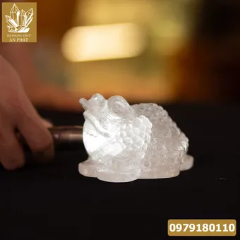 Sử dụng thiềm thừ phong thủy như thế nào để tăng may mắn?