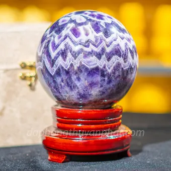 Qủa Cầu Đá Phong Thủy Thạch Anh Tím - 2,7kg - 12,5cm M25988