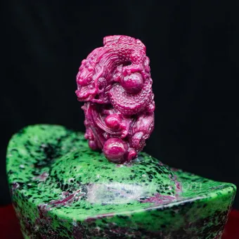 Mặt Phật Bản Mệnh | Mặt Đá Ruby Hình Rồng M2427