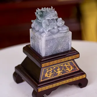 Ấn Rồng Phong Thuỷ Ngọc Phỉ Thúy (Ngọc Jadeite) 1,15kg - M23531