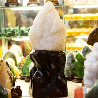 Đá Cảnh - Đá Trấn Trạch Thạch Anh Trắng 62,5kg - M15003