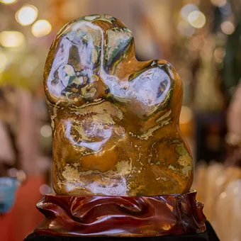 Đá Cảnh - Đá Trấn Trạch Canxedon - Mã Não 16,7kg - M19414