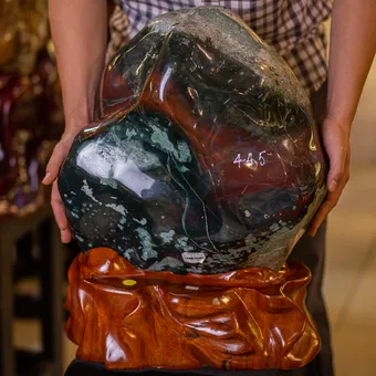 Đá Cảnh - Đá Trấn Trạch Canxedon - Mã Não 44,5kg - M17833