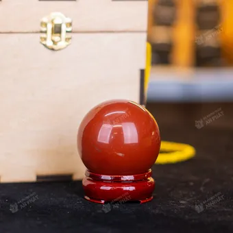 Qủa cầu ngọc bích | quả cầu ngọc bích đỏ 0.33kg - 6.2cm - M2734