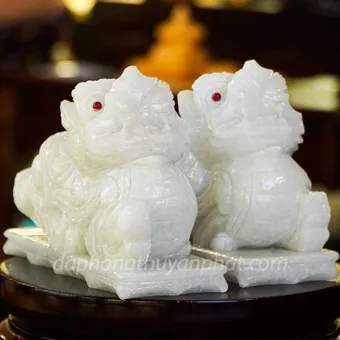 Tỳ Hưu Cẩm Thạch Trắng 22cm - M2568