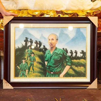 Tranh Đá Phong Thủy | Tranh Đá Quý Cao Cấp - Tranh Bác Hồ Cùng Chúng Cháu Hành Quân | M1229 - Kích Thước 85cm x 65cm