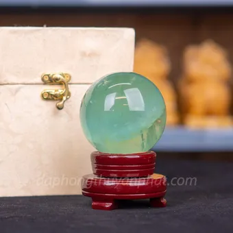 Quả Cầu Thạch Anh Xanh - Fluorite Xanh Trong Thấu Quang VIP 0.66kg - 7.5cm M2650066