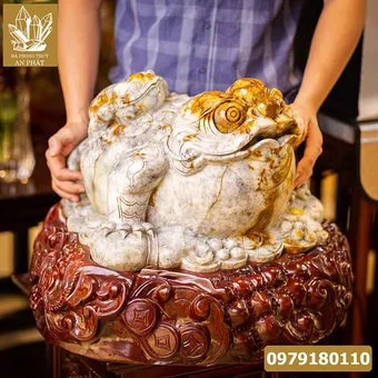 Mua ông cóc thiềm thừ 3 chân ngậm tiền ở đâu uy tín, chất lượng