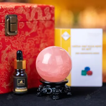 Quả Cầu Phong Thủy Đá Thạch Anh Hồng - 0.36Kg - M0573036