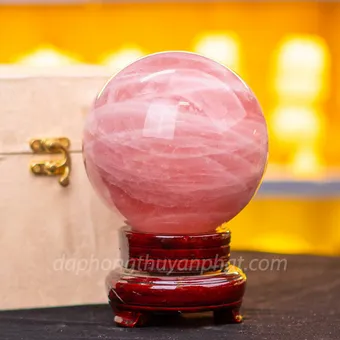 Quả Cầu Phong Thủy Đá Thạch Anh Hồng 2,11kg - 11cm - M23815