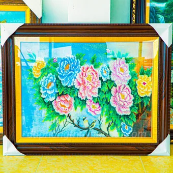 Tranh Đá Phong Thủy | Tranh Đá Quý Cao Cấp | Tranh Đá Quý Phong Cảnh | Tranh Uyên Ương Đại Các - Chất Liệu Đá Quý Tự Nhiên 100% - Kích Thước: 1m02 x 0,8m