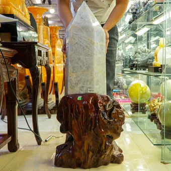 TRỤ ĐÁ THẠCH ANH TRẮNG 47,4Kg - M0426