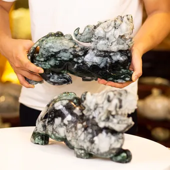 Cặp Tỳ Hưu Ngọc Phỉ Thúy (Ngọc Jadeite) Tự Nhiên Cao Cấp 15,6kg, 35cm - M2318