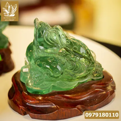 Cóc Ngậm Tiền Màu Xanh | Thiềm Thừ (Cóc 3 Chân, Cóc Ngậm Tiền) Đá Thủy Tinh Núi Lửa Xanh - M1374