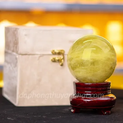 Qủa Cầu Phong Thủy Đá Thạch Anh Vàng 1.08kg, 9cm - M19771