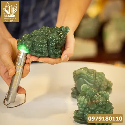 Cóc Ngậm Tiền Màu Xanh | Thiềm Thừ (Cóc 3 Chân, Cóc Ngậm Tiền) Thạch Anh Xanh - M1363