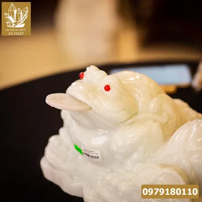 Thiềm Thừ (Cóc 3 Chân, Cóc Ngậm Tiền) Ngọc Marble Trắng Tự Nhiên 19kg - M2015