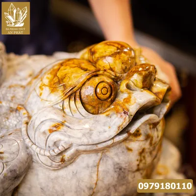 Thiềm Thừ Ngọc | Thiềm Thừ Ngọc Serpentine |Thiềm Thừ (Cóc 3 Chân, Cóc Ngậm Tiền) Ngọc Serpentine Huyết Vàng Siêu VIP - M1814