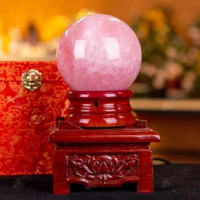Quả Cầu Phong Thủy Đá Thạch Anh Hồng 6B - 1,6kg - M289016