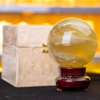 Quả Cầu Phong Thủy Đá Thạch Anh Vàng 2.58kg, 12cm - M19776