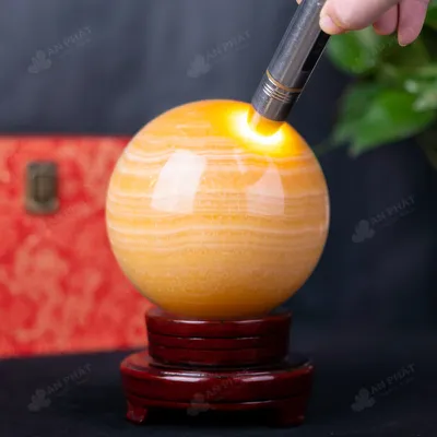 Quả Cầu Đá Phong Thủy Hoàng Long (Onyx) Vàng - 3,18kg - M1836318