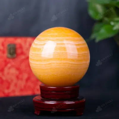 Quả Cầu Đá Phong Thủy Hoàng Long (Onyx) Vàng - 3,18kg - M1836318