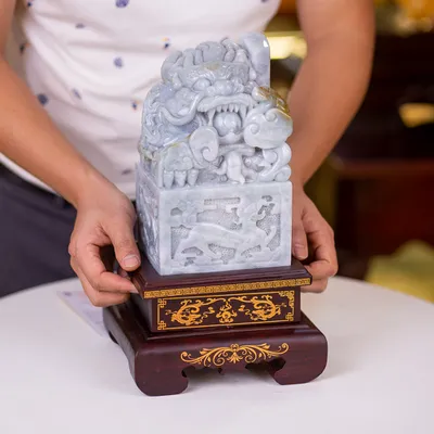 Ấn Rồng Phong Thuỷ Ngọc Phỉ Thúy (Ngọc Jadeite) 8,9Kg - M2356