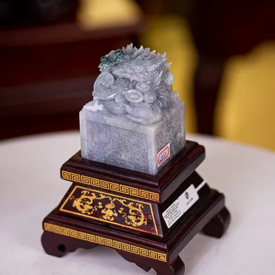 Ấn Rồng Phong Thuỷ Ngọc Phỉ Thúy (Ngọc Jadeite) 1,15kg - M23531