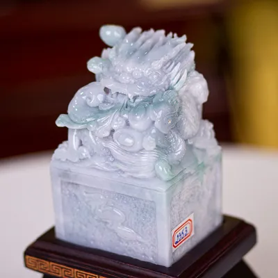 Ấn Rồng Phong Thuỷ Ngọc Phỉ Thúy (Ngọc Jadeite) 1,35kg - M23534