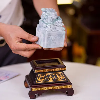 Ấn Rồng Phong Thuỷ Ngọc Phỉ Thúy (Ngọc Jadeite) 1,35kg - M23534