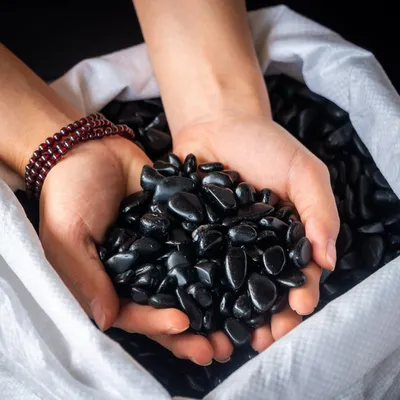 Đá Vụn Obsidian Đen Mài Bóng - M04023