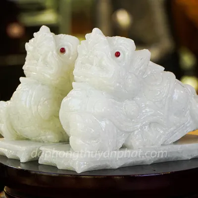 Tỳ Hưu Cẩm Thạch Trắng 22cm - M2568
