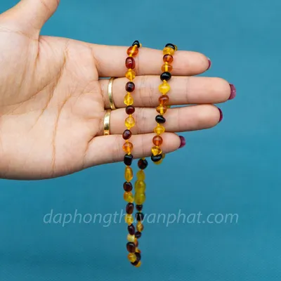 Bộ vòng tay + vòng cổ trẻ em đá hổ phách - M924