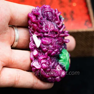Mặt Phật Bản Mệnh | Mặt Phật Thiên Thủ Thiên Nhãn Đá Ruby Đỏ M2427 - 70,7g