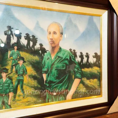 Tranh Đá Phong Thủy | Tranh Đá Quý Cao Cấp - Tranh Bác Hồ Cùng Chúng Cháu Hành Quân | M1229 - Kích Thước 85cm x 65cm