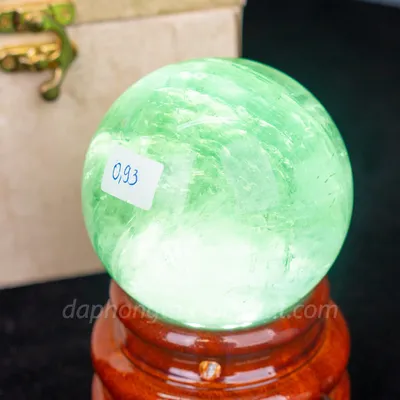 Quả Cầu Thạch Anh Xanh - Fluorite Xanh Trong Thấu Quang VIP 0.93kg - 8.5cm M26500930