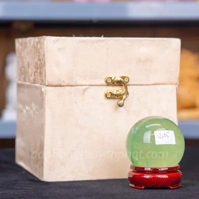 Quả Cầu Thạch Anh Xanh - Fluorite Xanh Trong Thấu Quang VIP 0.35kg - 6cm M227233