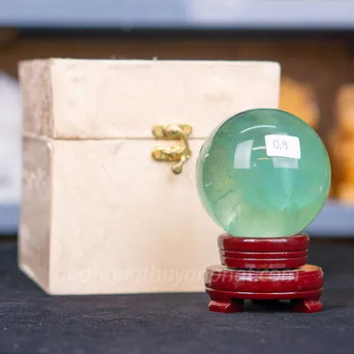 Quả Cầu Thạch Anh Xanh - Fluorite Xanh Trong Thấu Quang VIP 0.9kg - 8cm M2650090