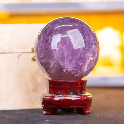 Qủa Cầu Phong Thủy Đá Thạch Anh Tím 1.79kg - 11cm M26491