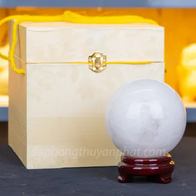 Quả Cầu Thạch Anh Trắng 1.86Kg - 11cm M0606