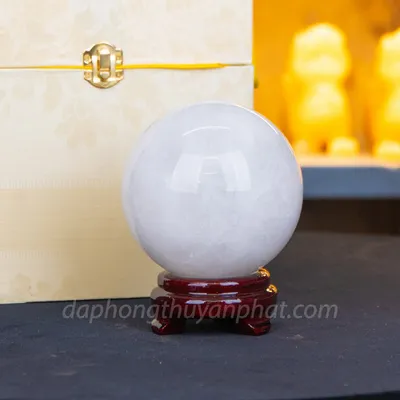 Quả Cầu Thạch Anh Trắng 1.86Kg - 11cm M0606