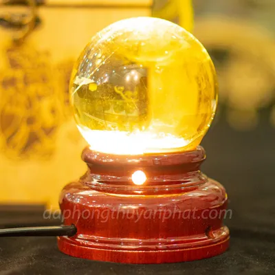 Quả Cầu Phong Thủy Đá Thạch Anh Vàng 0.59kg - 8cm